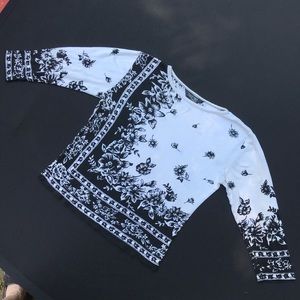 Take Two black and white 3/4 length sleeve top S.